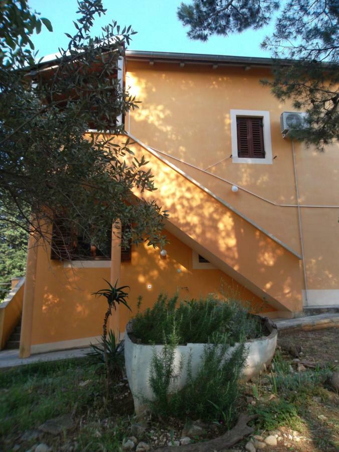 Hodak Apartment Nerezine Exterior photo